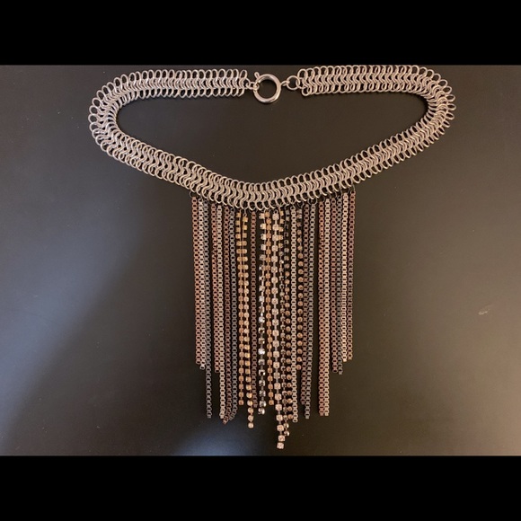 Fashion necklace with rhinestone strings - Picture 5 of 8